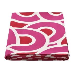 IKEA SÖTRÖNN Tablecloth, White/Red/Pink, 57"x94" (005.711.46) New with Tags